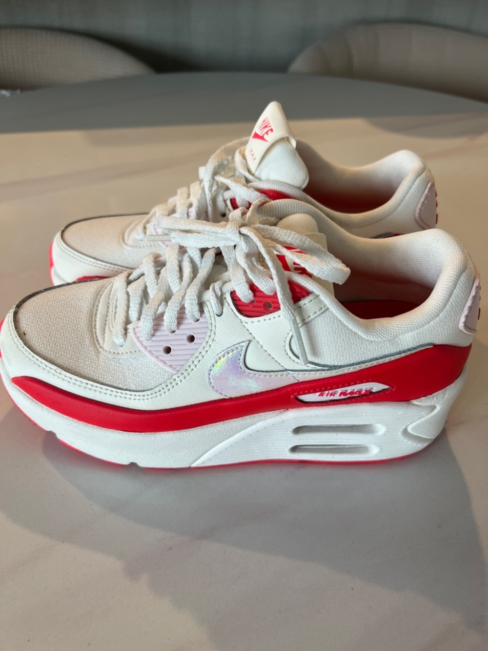 Nike White & Red Women's Air Max Sneakers